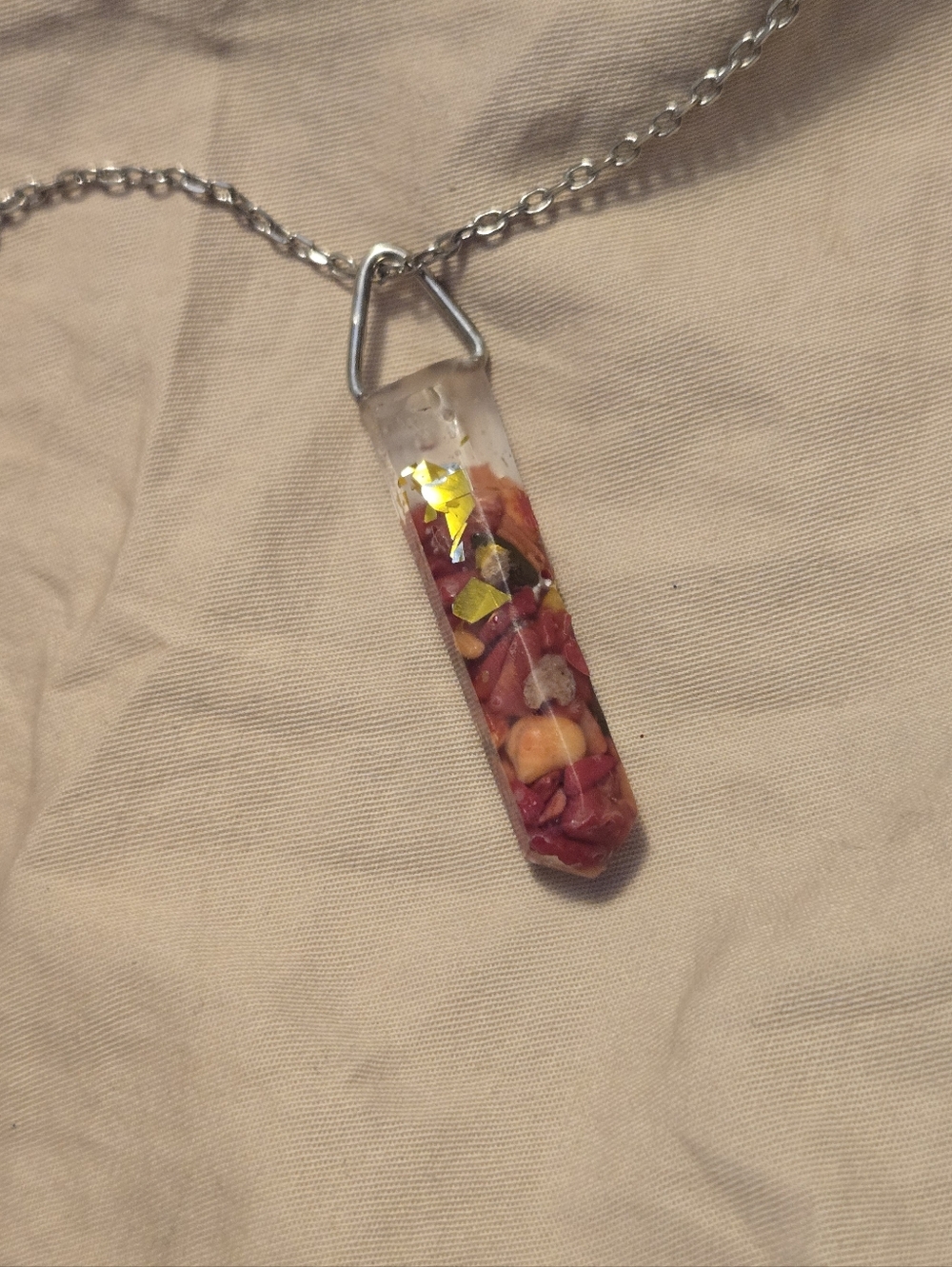 Colorful Resin Stone Chip Pendant Necklace with Silver Chain